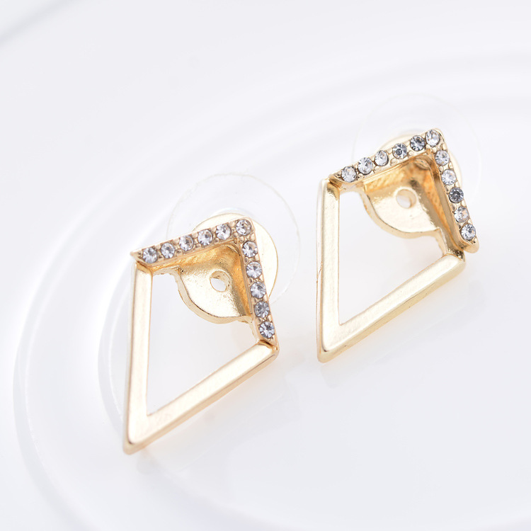 New Fashion Geometric Gold Plated Stud Earrings for Women - Big Brand Design Versatile Exquisite Heart Shape Jewelry - Image 3