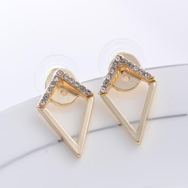 European American Geometric Moon Ear Studs Earrings for Women - Fashion Versatile Exquisite Alloy Piercing Jewelry - Image 2