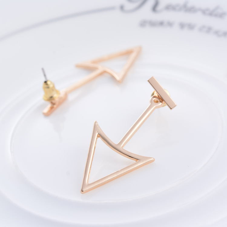Retro Geometric Metal Stud Earrings for Women - Gold Alloy Creative Earrings - Image 4