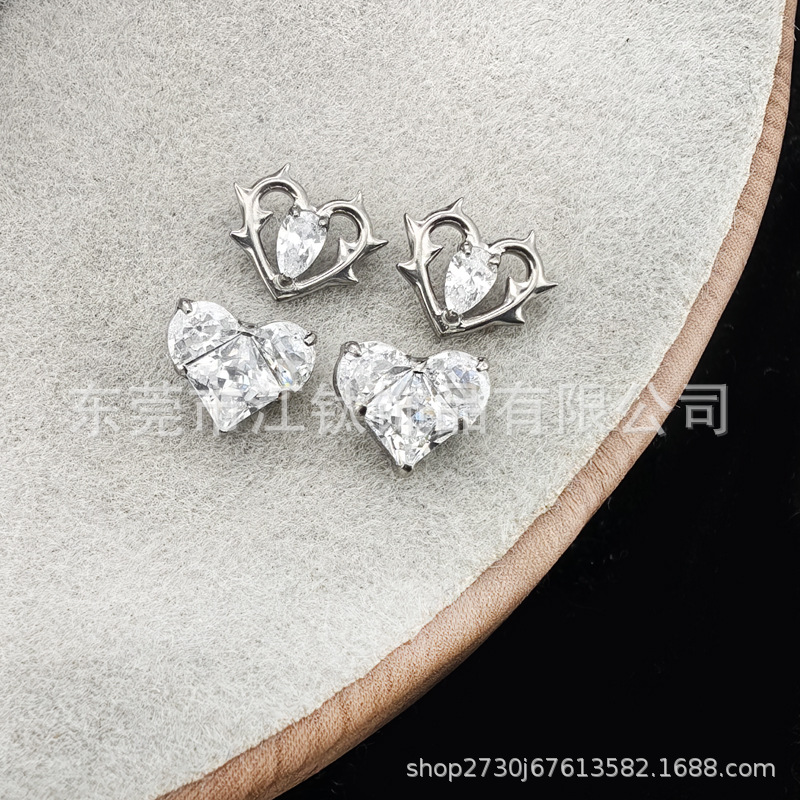 G23 Titanium Alloy Heart Zircon Ear Cartilage Stud Earring - Gold White Zircon - Image 2