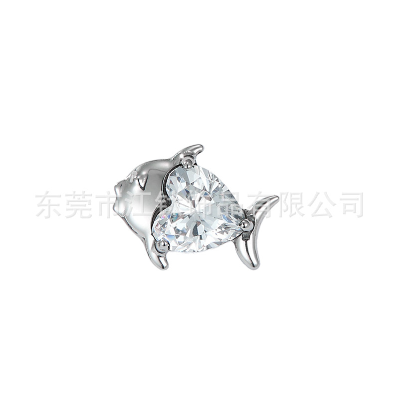 G23 Titanium Heart-Shaped Fish Ear Cuff with Dolphin Design, CZ Zircon Inlaid Cartilage Piercing Jewelry - Image 5