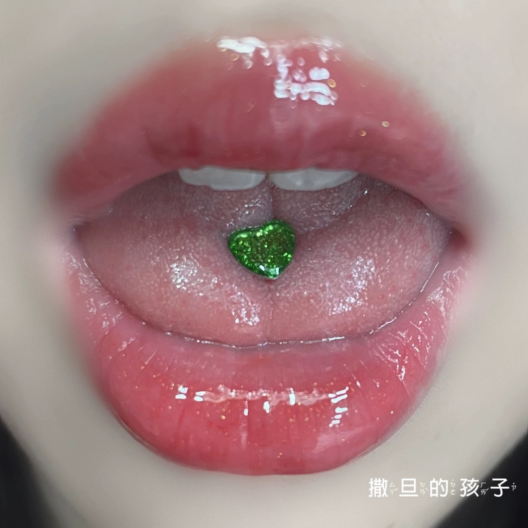 Satan's Child Green Titanium Steel Tongue Ring 14G Tongue Piercing Jewelry Sweet Cool Spice Girl - Image 2