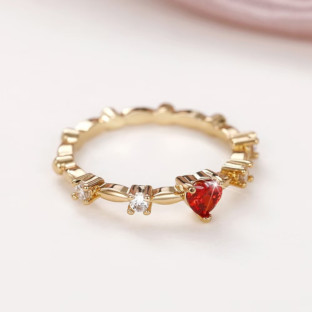 New Copper Inlaid Red Heart-Shaped Ring European American Women Romantic Engagement Ring Wholesale - Image 4