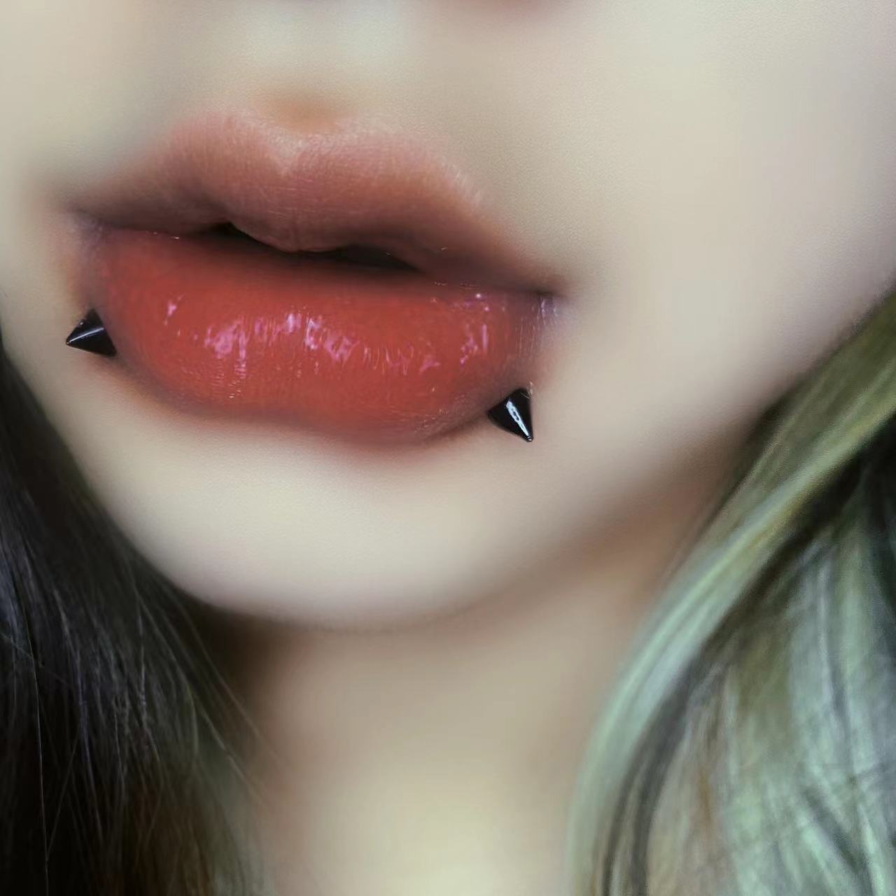 Lip Nail Devil Replacement Nail Wine Nail Ear Bone Nail Hot Girl Sweet Cool Factory Direct European American Body Piercing Jewelry - Image 5