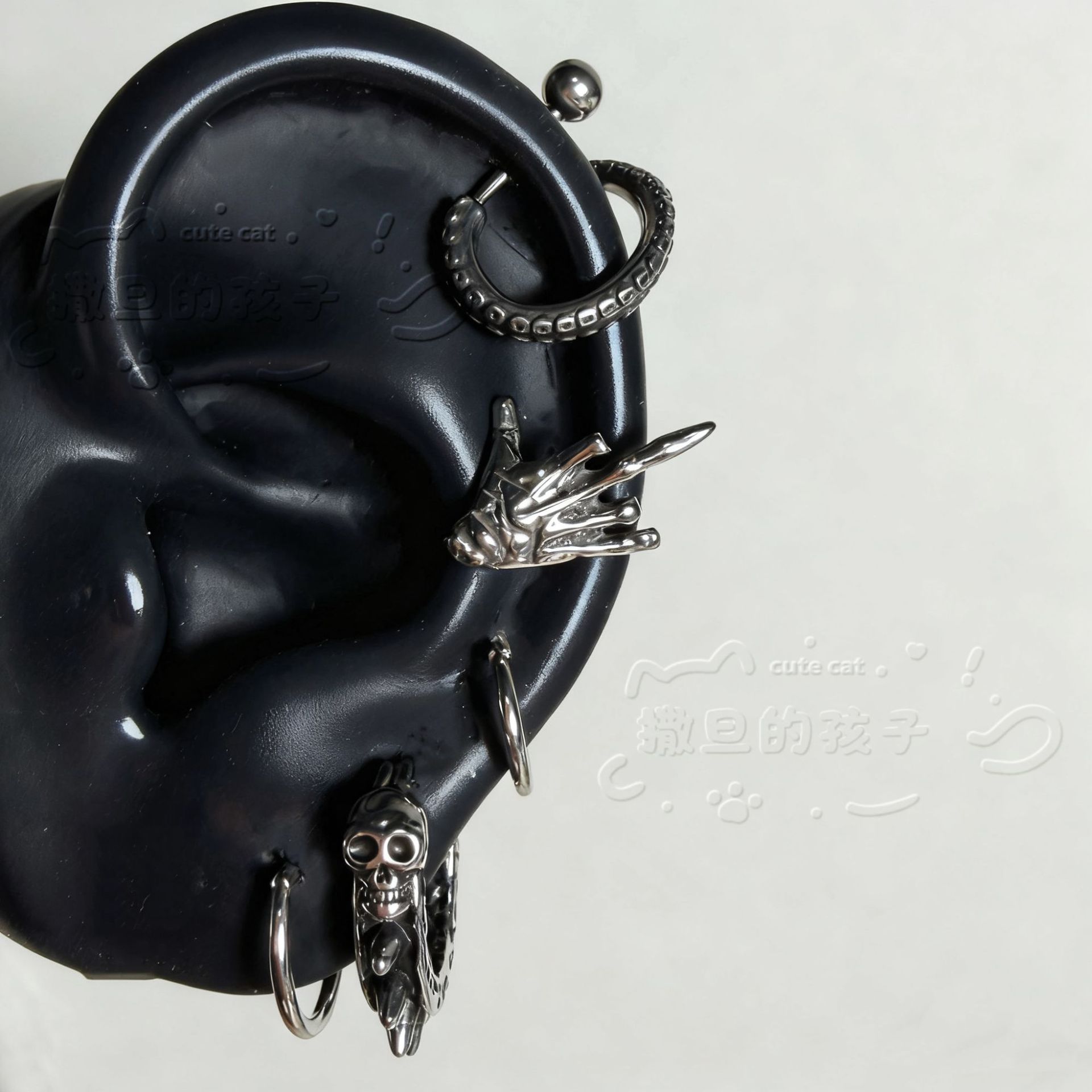 Tragus Jewelry collection image