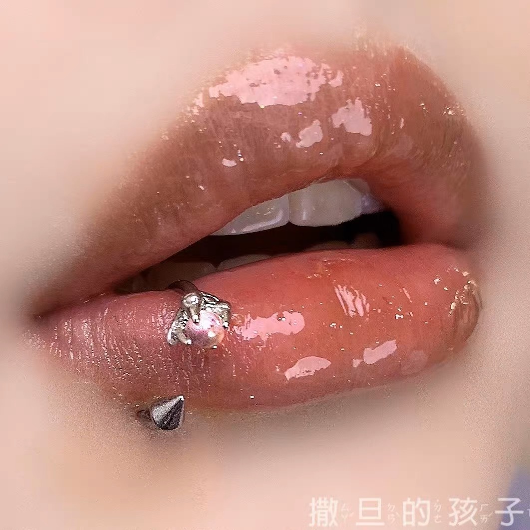 Dragon Claw Pointed Titanium Steel Lip Ring Horseshoe Ring C Ring Hot Girl Lip Nail Cool Ear Bone Nail Nose Nail Punch Jewelry Wholesale - Image 2