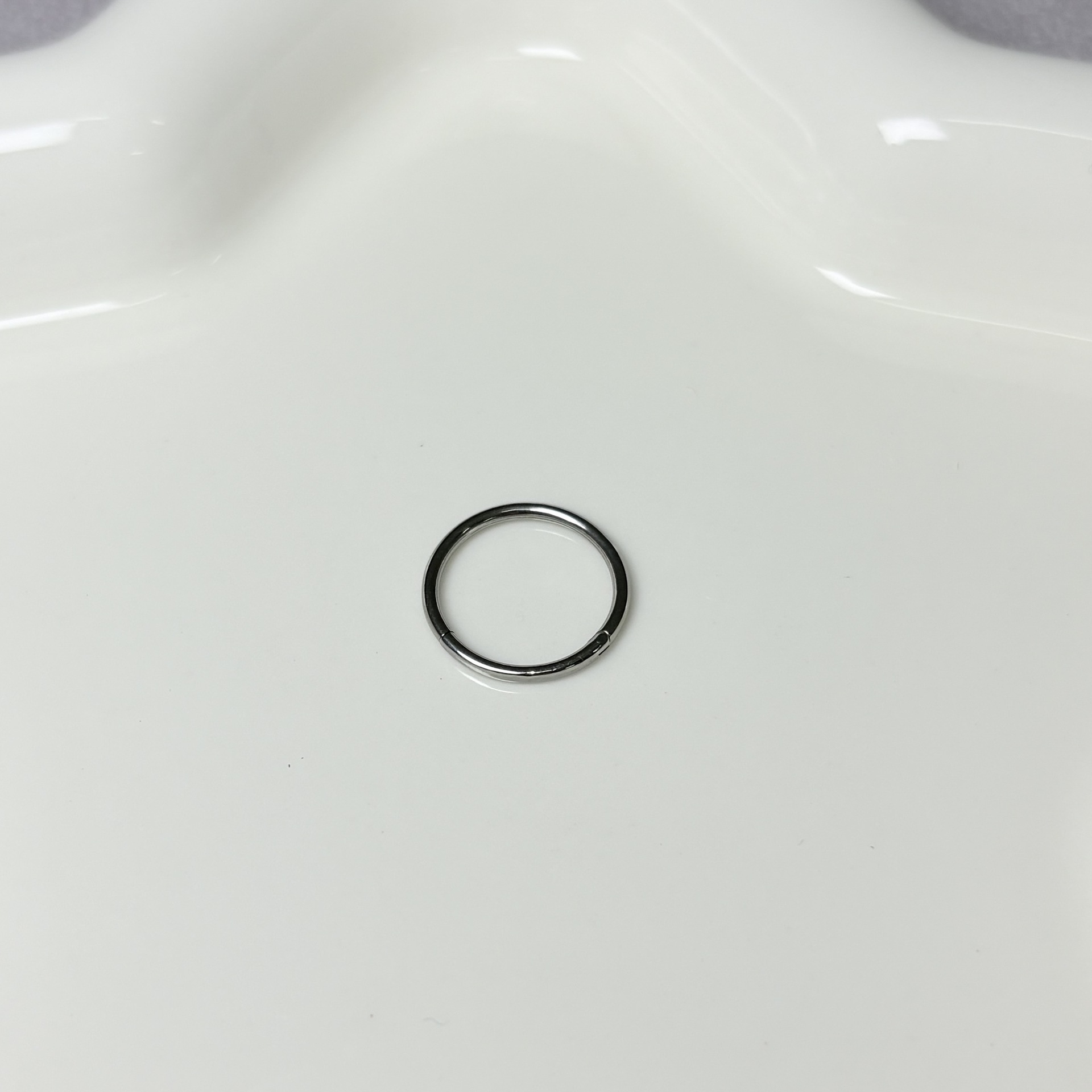 Titanium Steel Seamless Lip Ring Hoop 12mm Diameter 1.2mm Thick Plain Sleek Piercing Jewelry Wholesale - Image 4